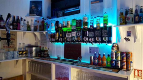 Darfield Hotel
